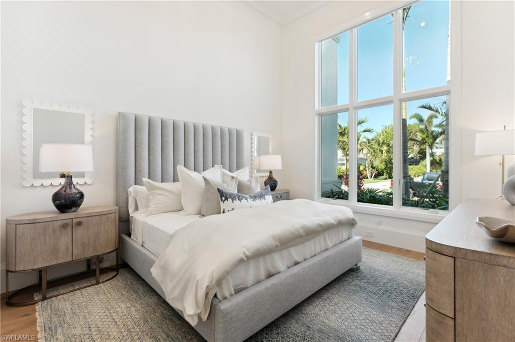 PARK SHORE - Residential