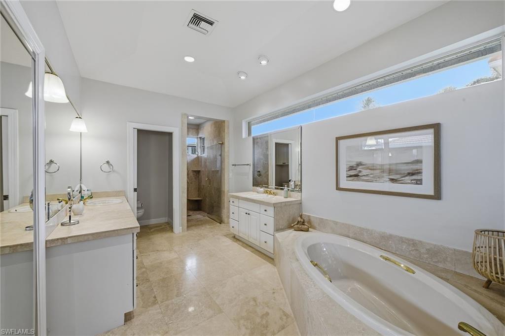 PARK SHORE - Residential