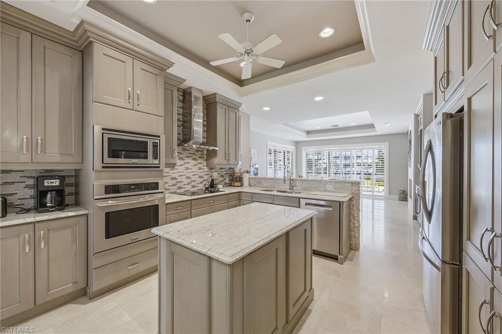 PARK SHORE - Residential