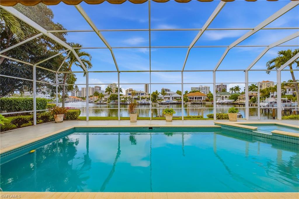 PARK SHORE - Residential