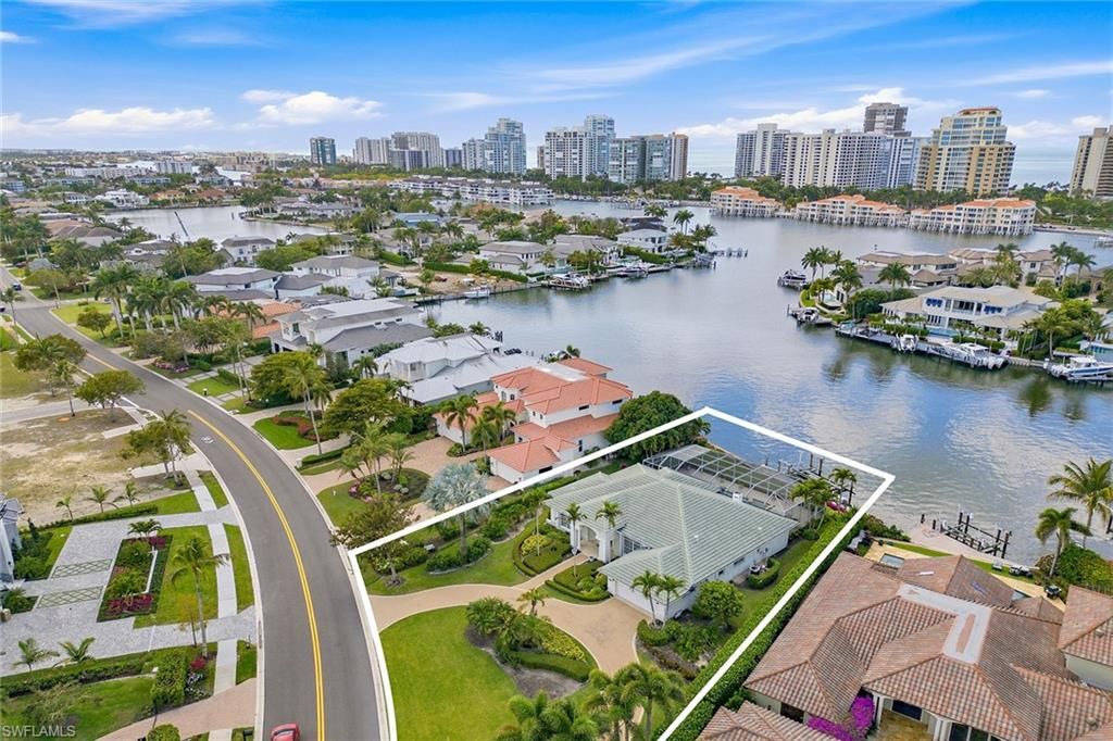 Photo of 4459 Crayton RD, NAPLES, FL 34103 (MLS # 226013974)