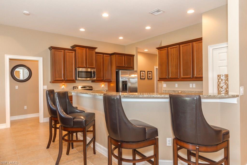 VALENCIA COUNTRY CLUB - Residential