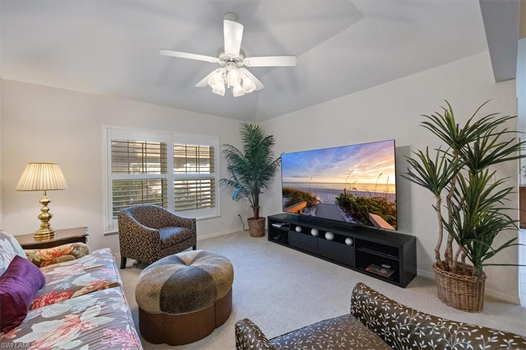 203 Via Perignon 2-4