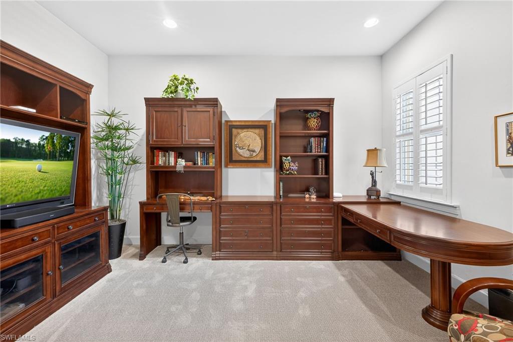 SOMERSET - Residential