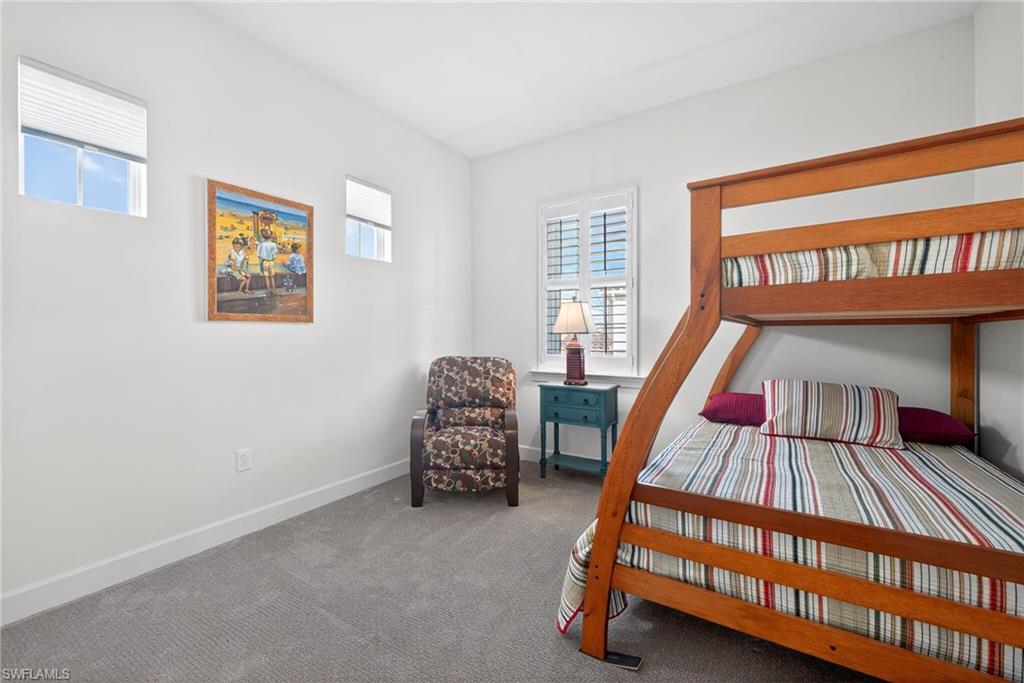 SOMERSET - Residential