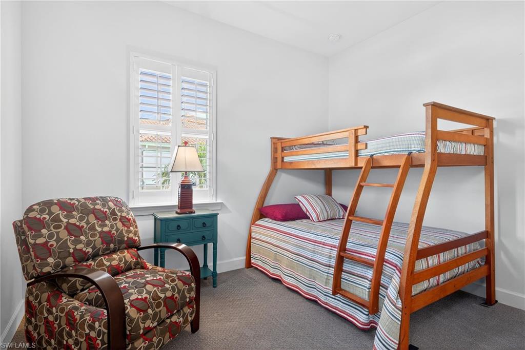 SOMERSET - Residential