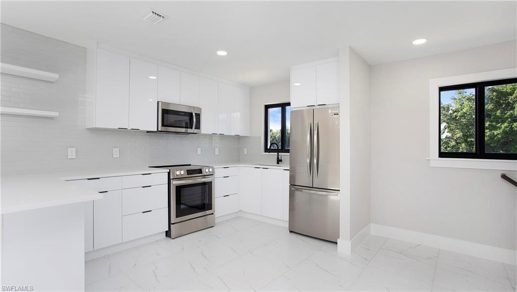 BONITA SPRINGS - Residential Lease