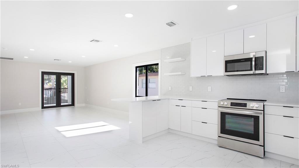 BONITA SPRINGS - Residential Lease