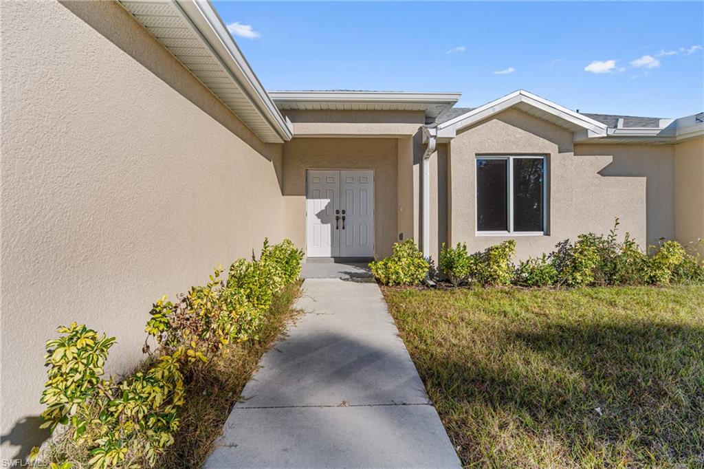 CAPE CORAL - Residential