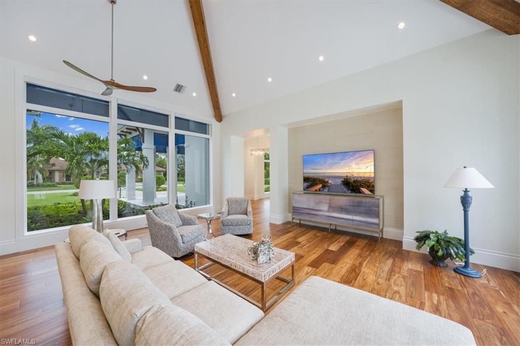 QUAIL WEST - Residential