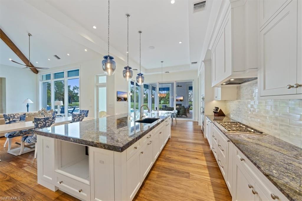 QUAIL WEST - Residential