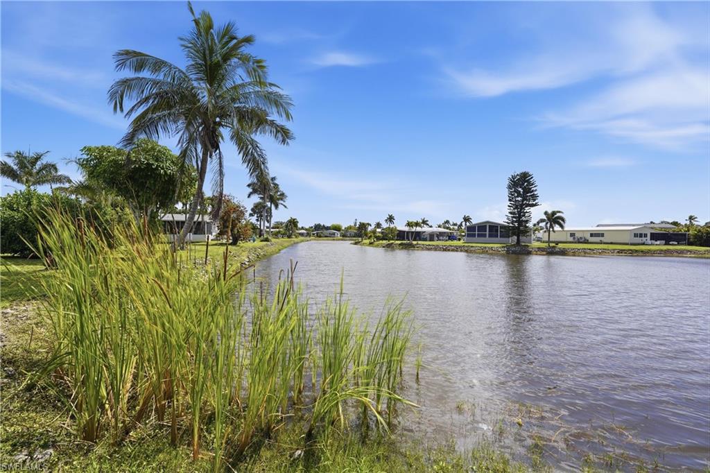 RIVERWOOD - Residential