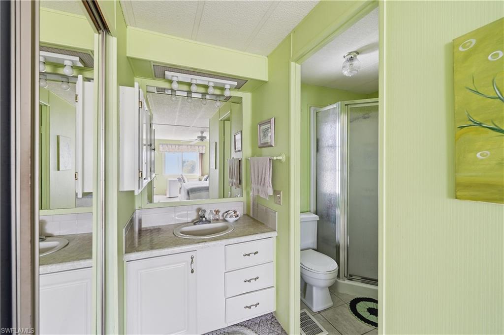 RIVERWOOD - Residential