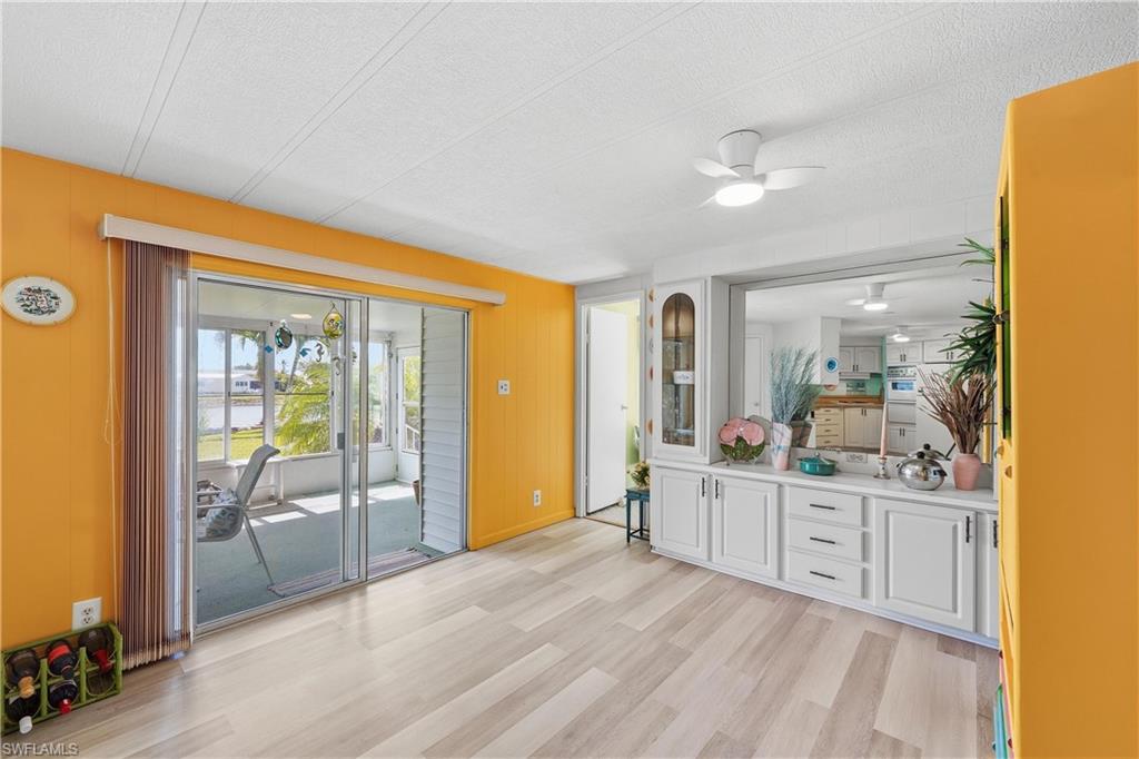 RIVERWOOD - Residential