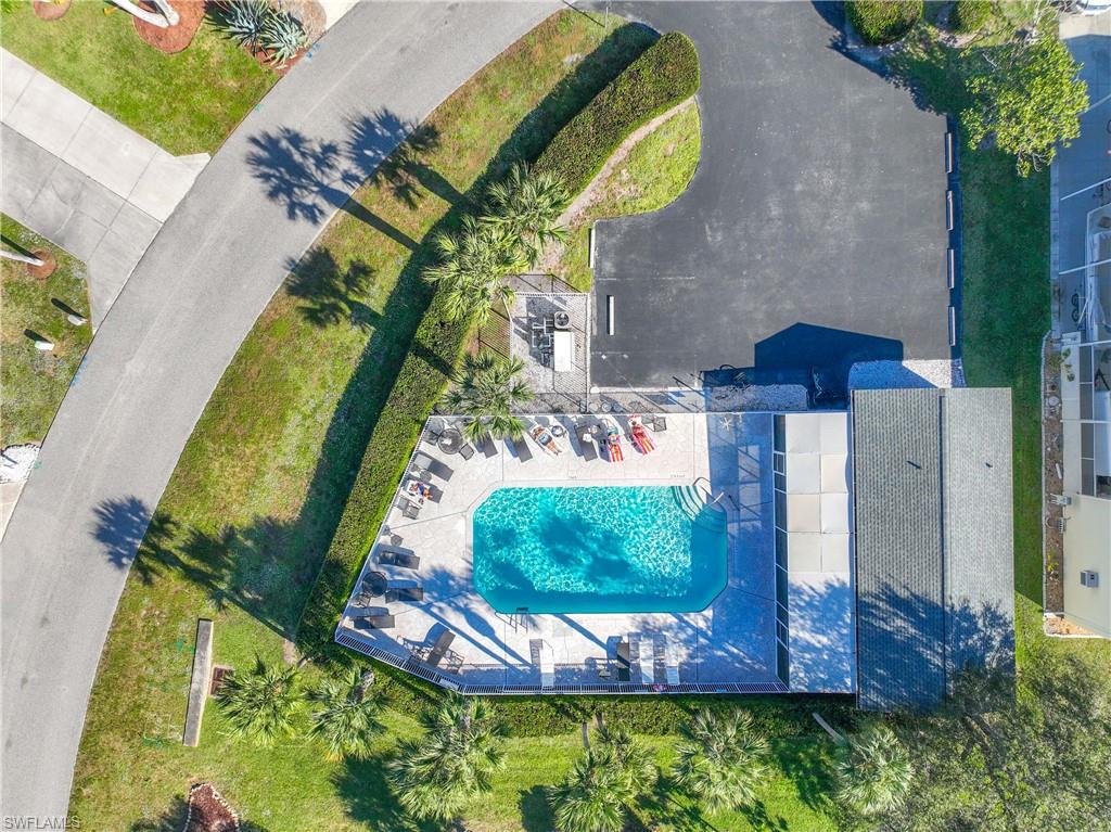 RIVERWOOD - Residential