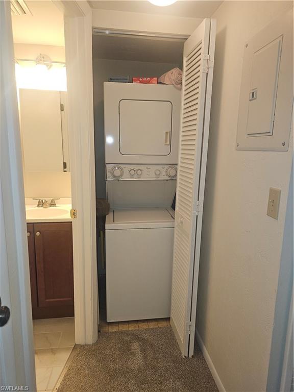 ESTERO COVE CONDO - Residential