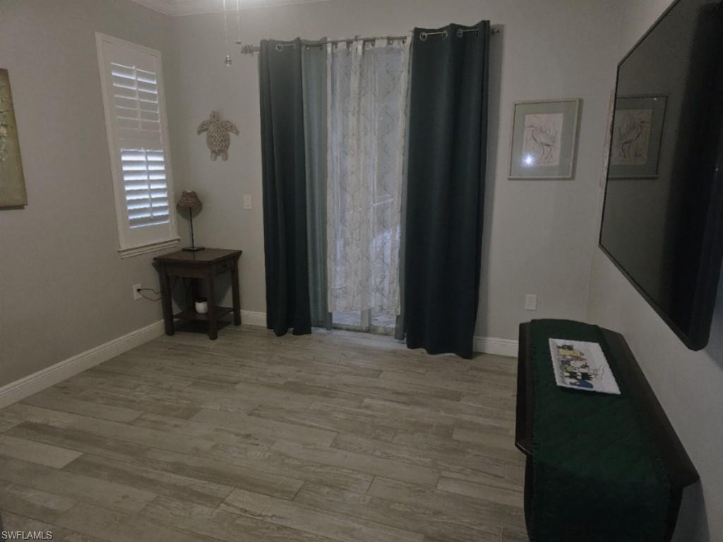 PARADISE WOODS - Residential