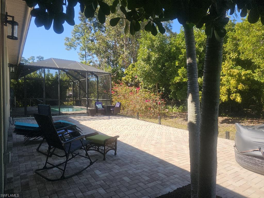 PARADISE WOODS - Residential