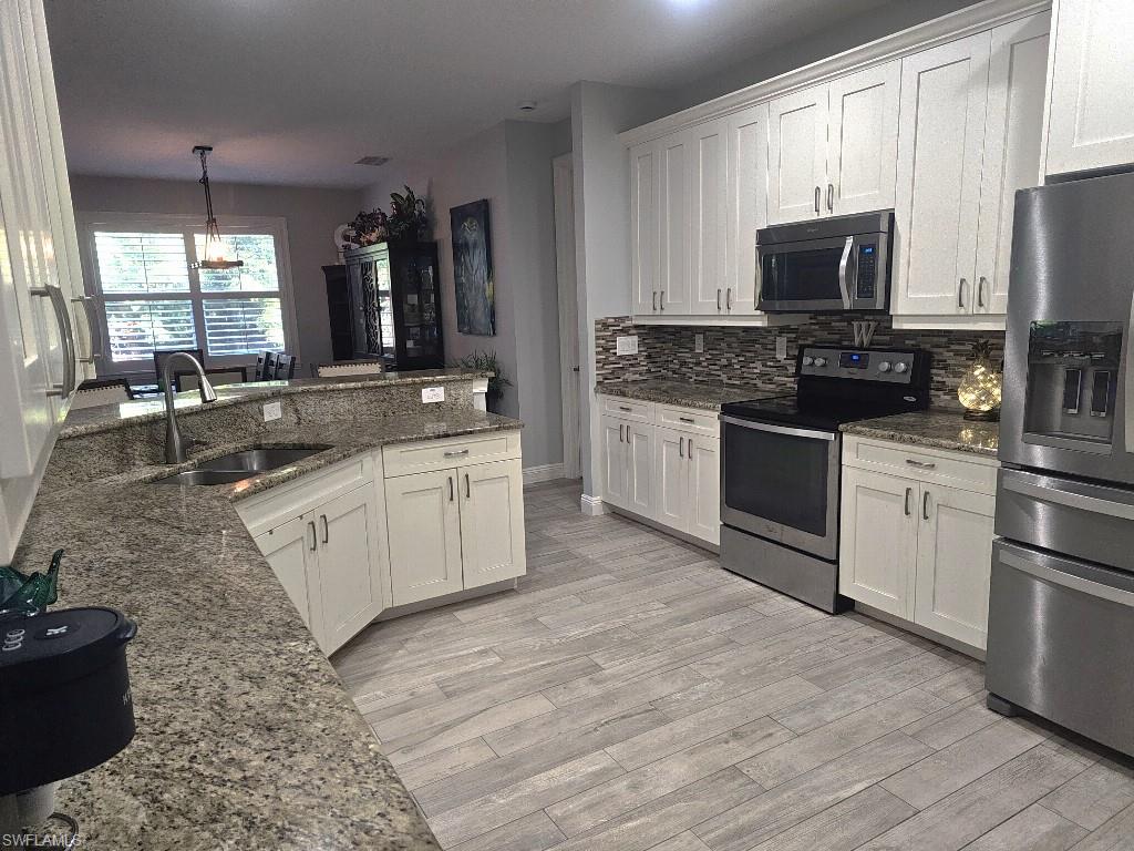 PARADISE WOODS - Residential