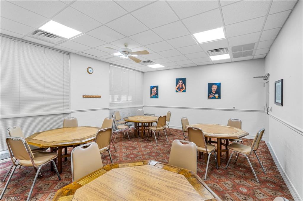 SEVEN LAKES - Residential