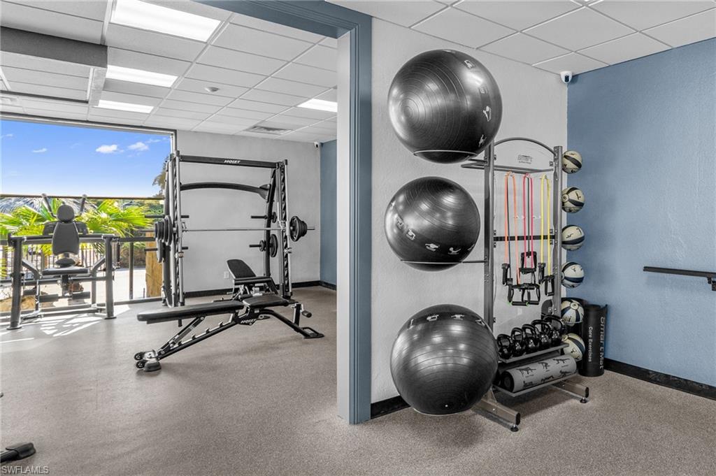 SEVEN LAKES - Residential