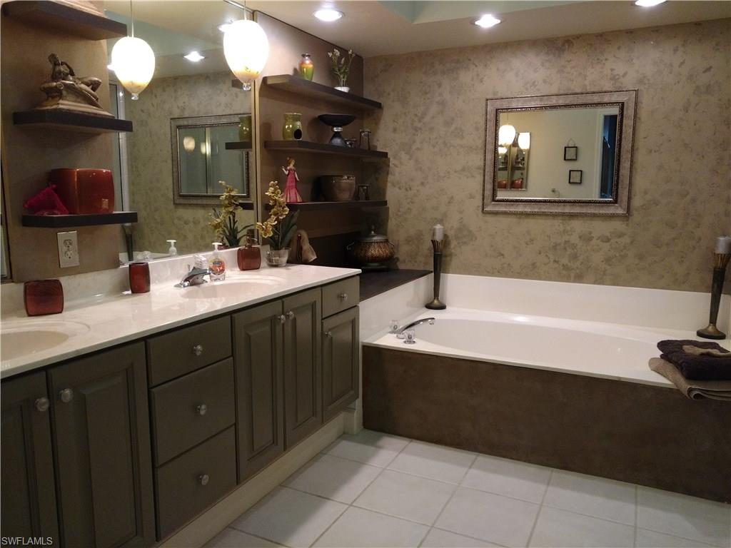 EAGLE CREEK - Residential