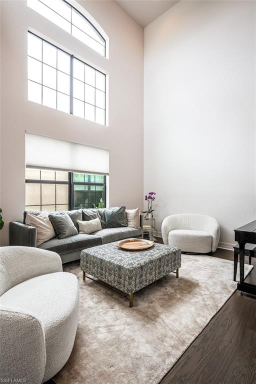 MARBELLA ISLES - Residential