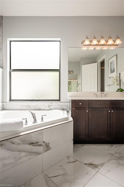 MARBELLA ISLES - Residential