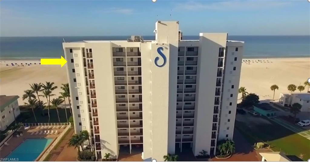 SUNSET CONDO - Residential