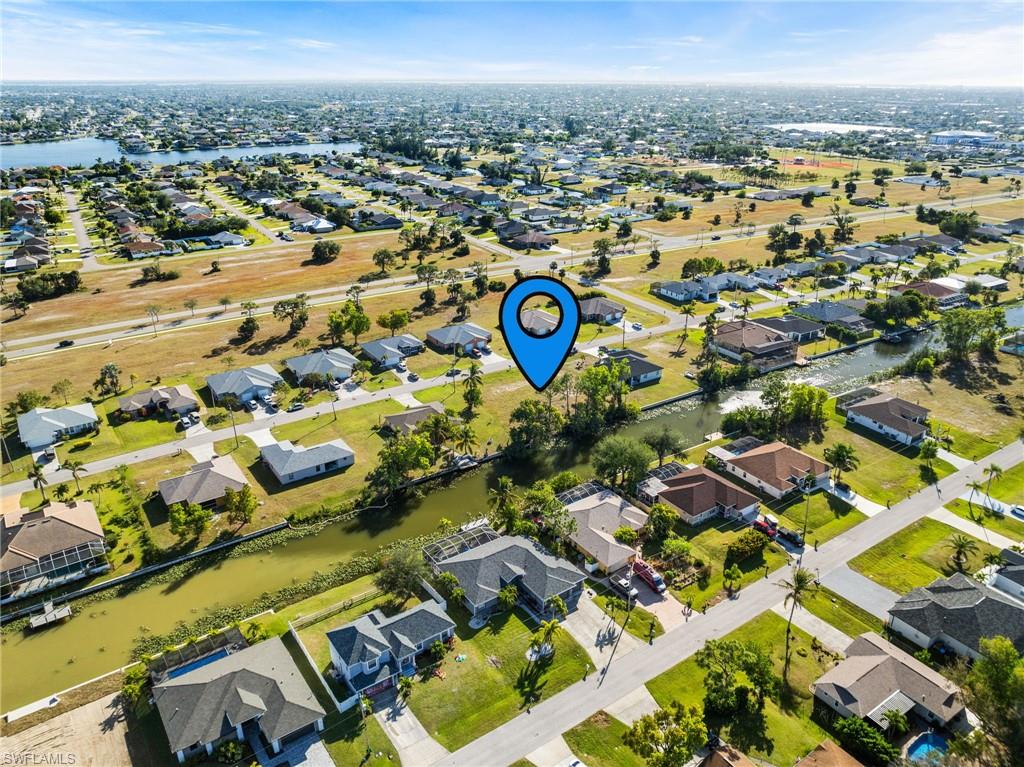 CAPE CORAL - Land