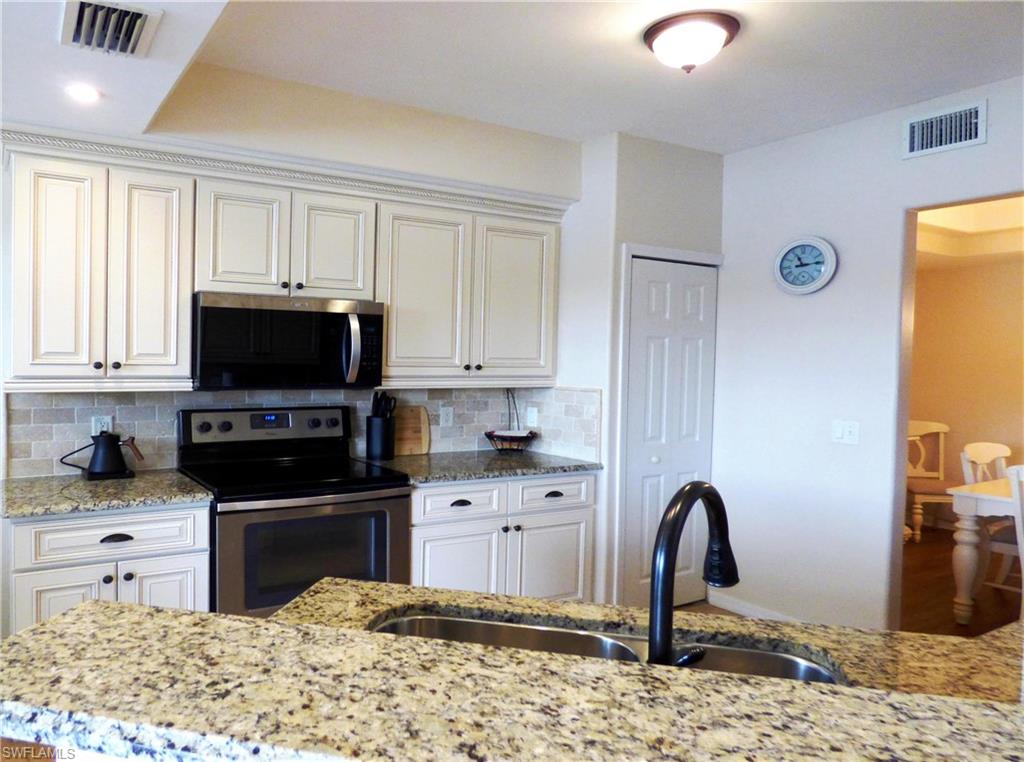 10025 Sky View WAY 1106