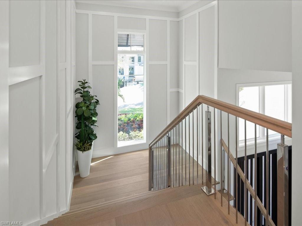 MOORINGS - Residential