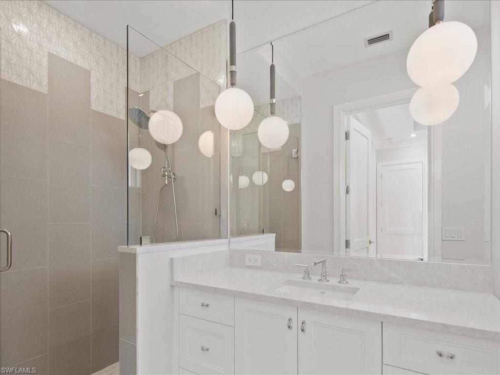 MOORINGS - Residential