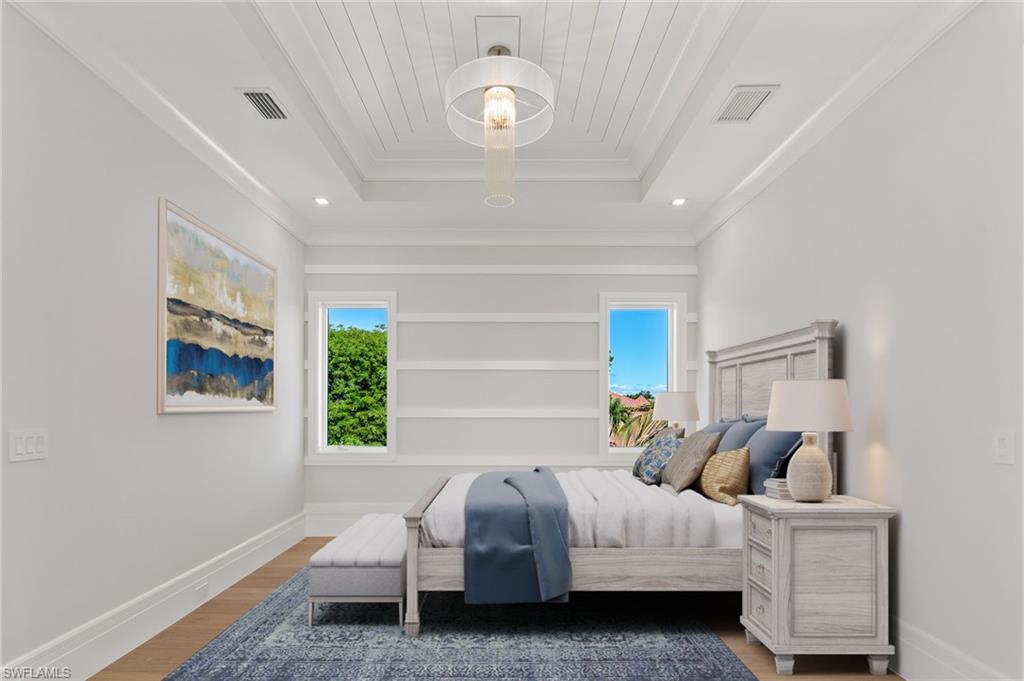 MOORINGS - Residential