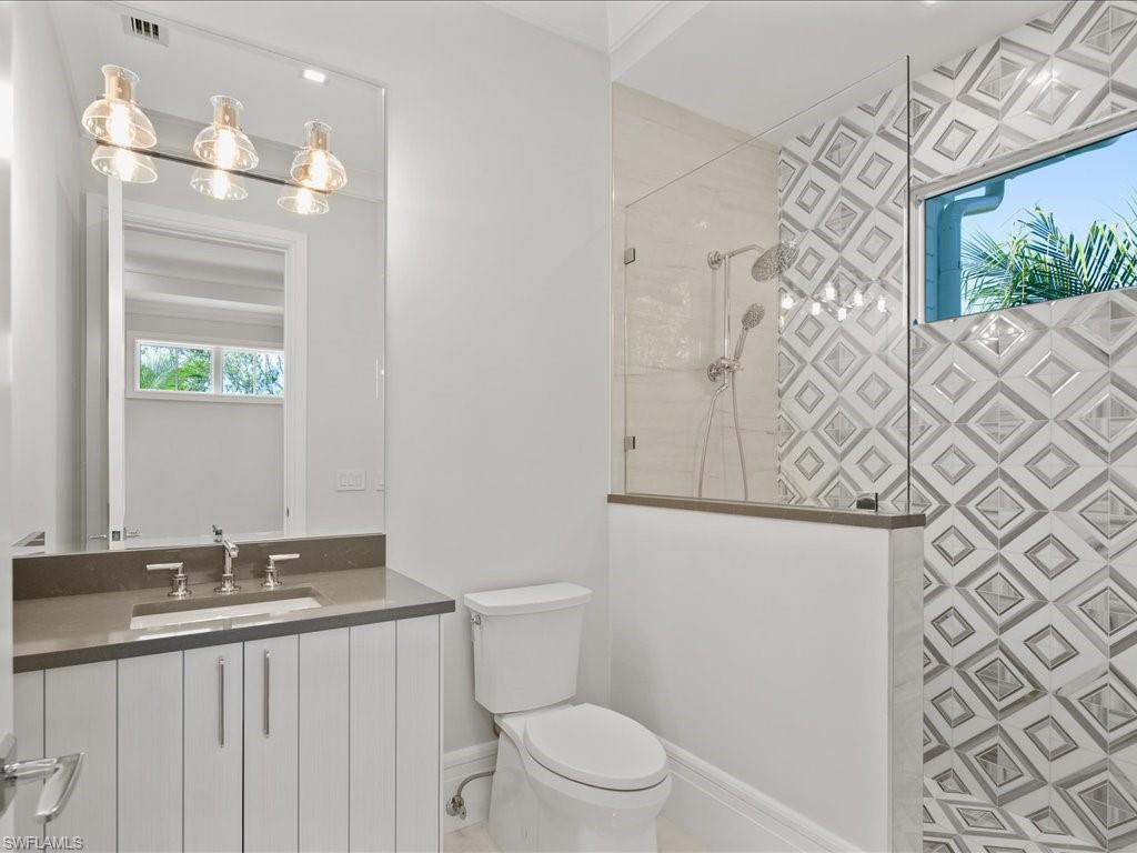 MOORINGS - Residential