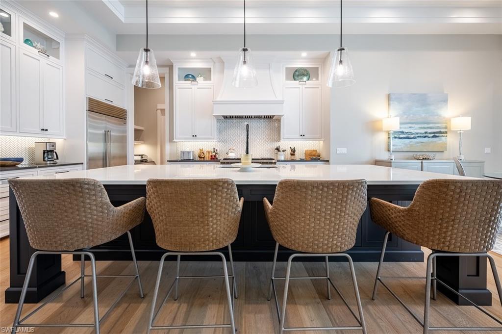 ROYAL HARBOR - Residential