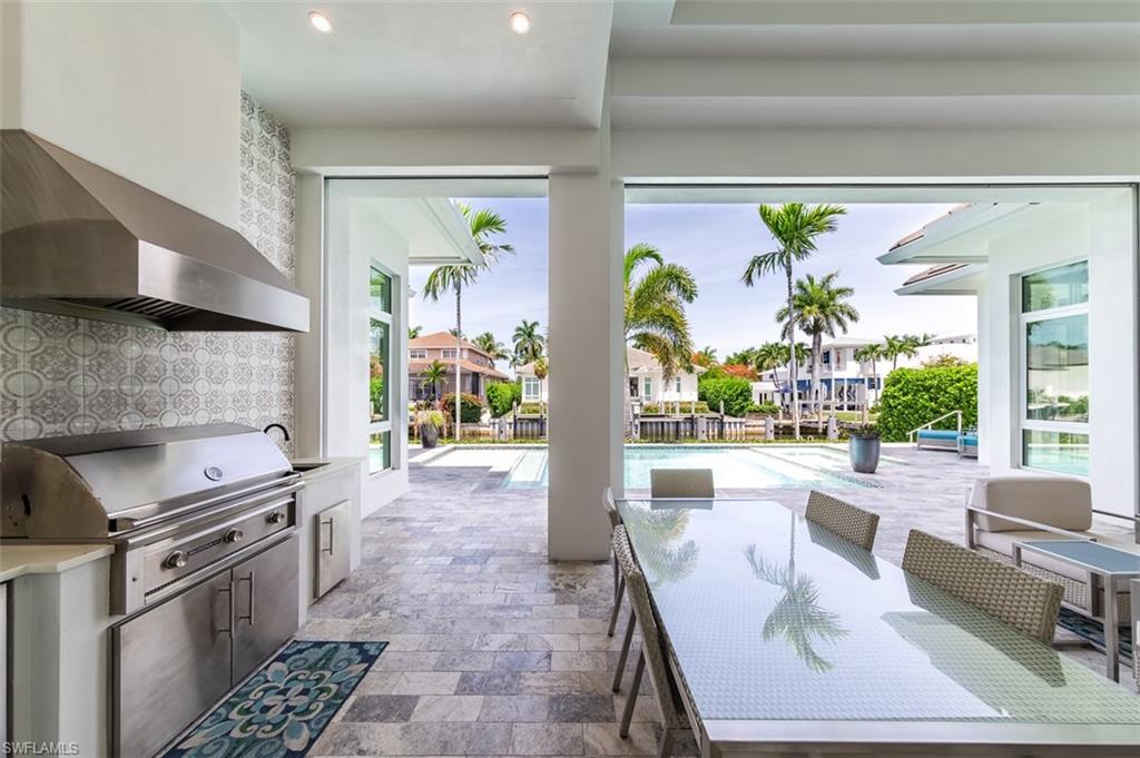 ROYAL HARBOR - Residential
