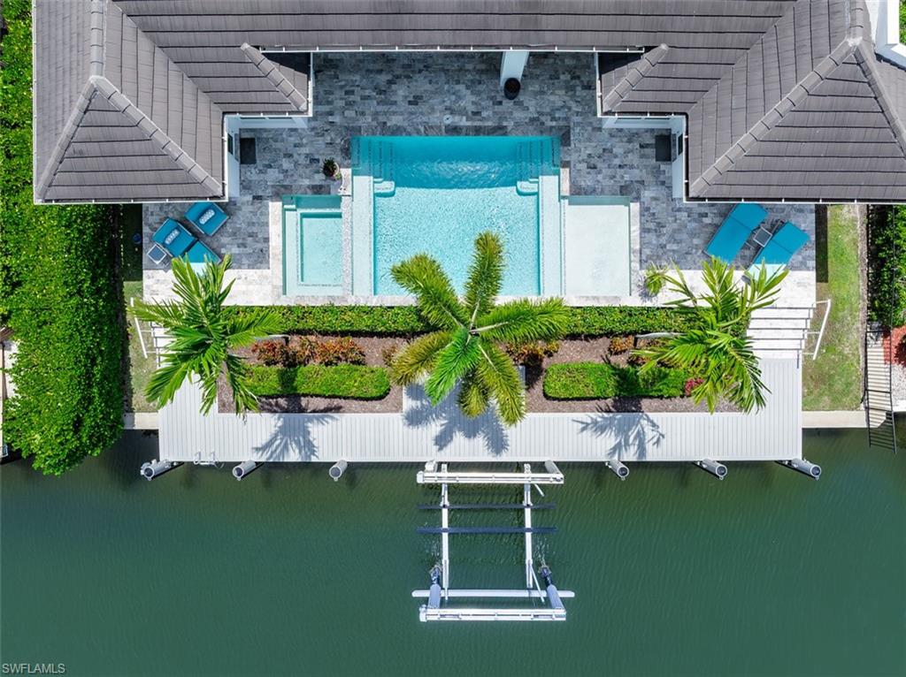 ROYAL HARBOR - Residential