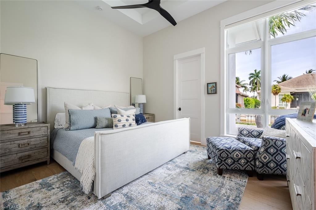ROYAL HARBOR - Residential
