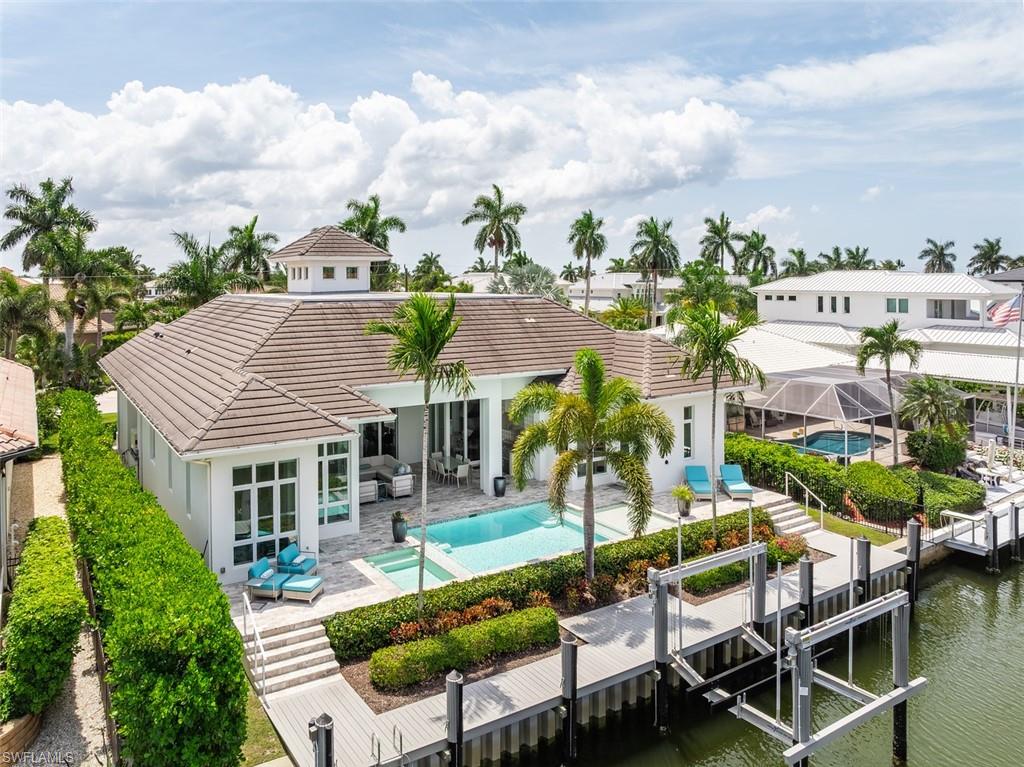 ROYAL HARBOR - Residential