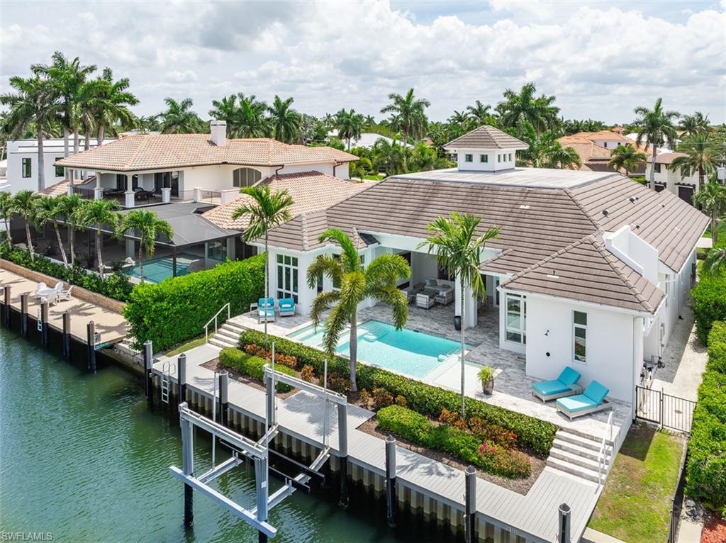 ROYAL HARBOR - Residential