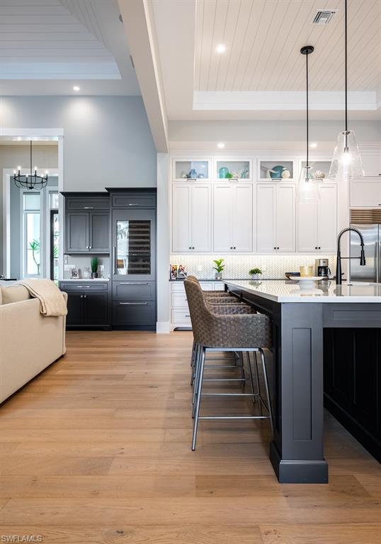 ROYAL HARBOR - Residential