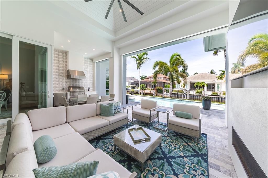 ROYAL HARBOR - Residential