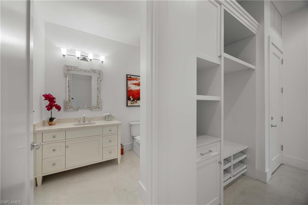 MOORINGS - Residential