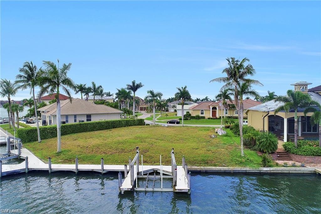 MARCO ISLAND - Residential