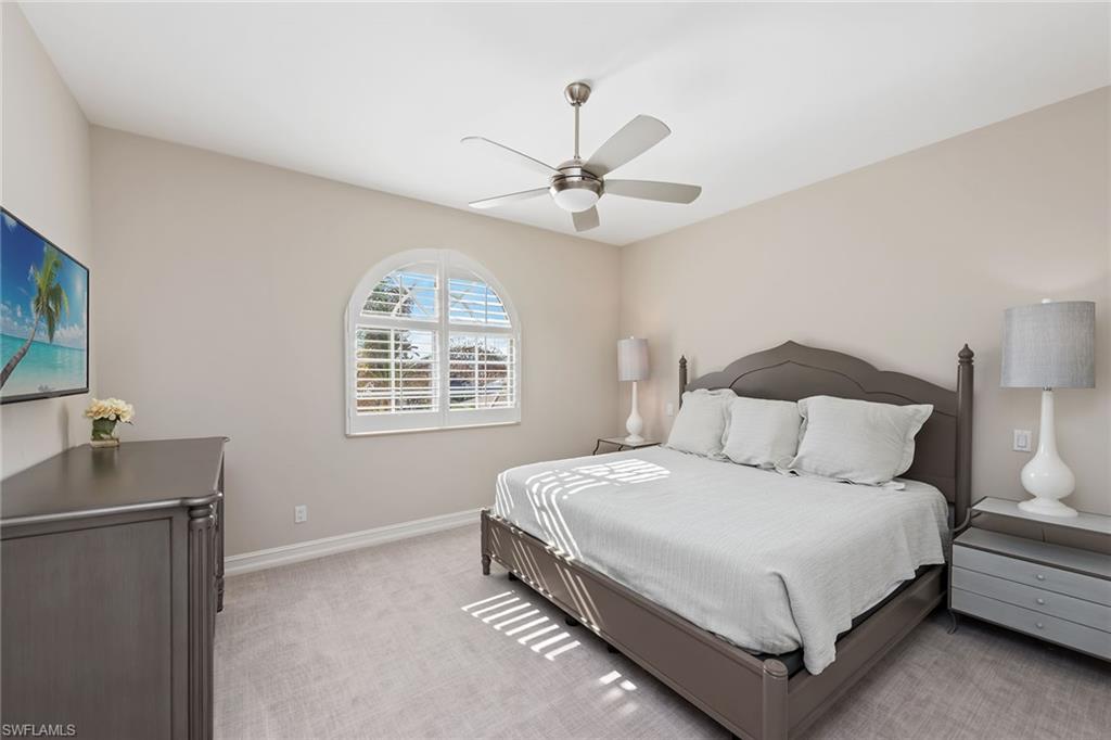 MARCO BEACH - Residential