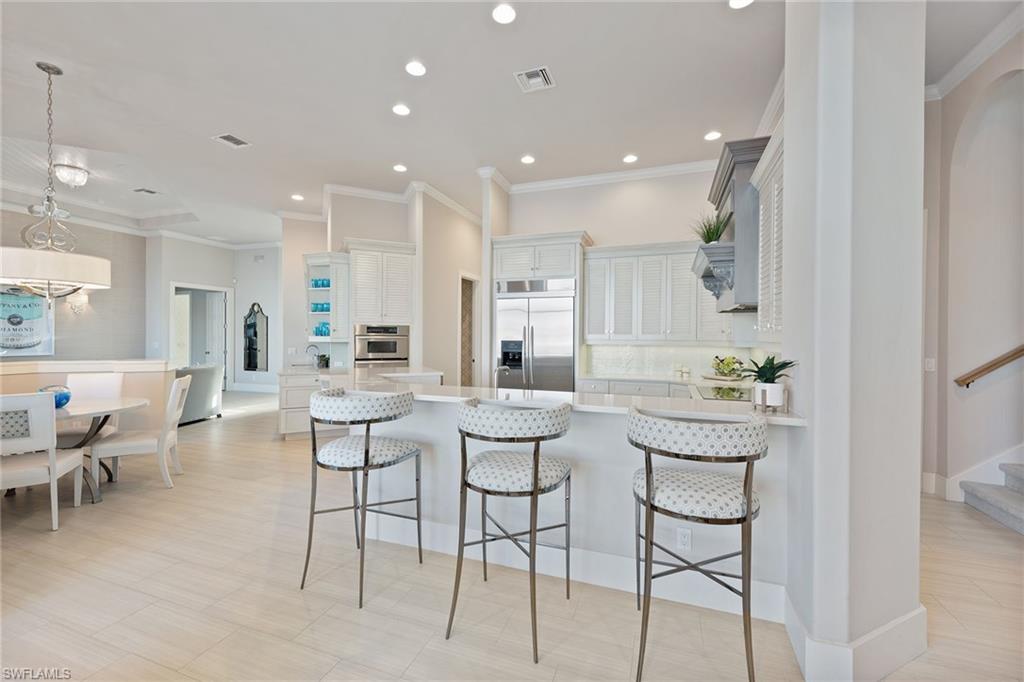 MARCO BEACH - Residential