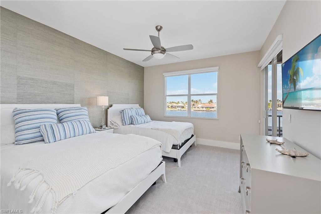 MARCO BEACH - Residential