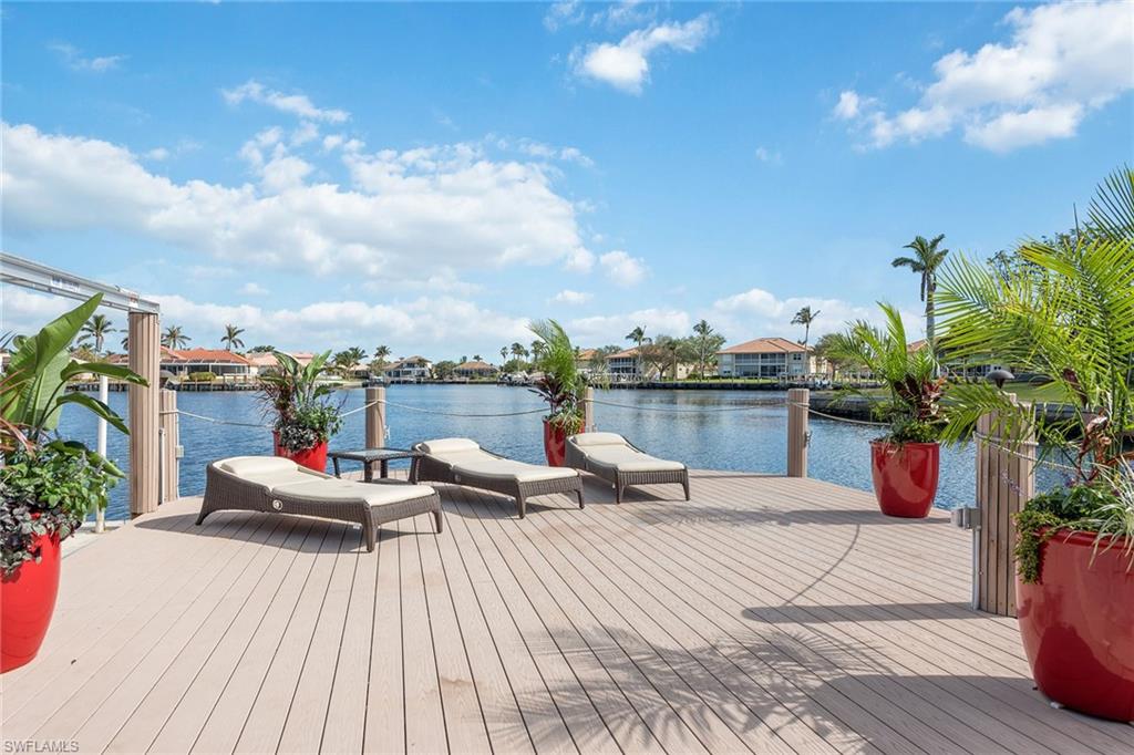 MARCO BEACH - Residential