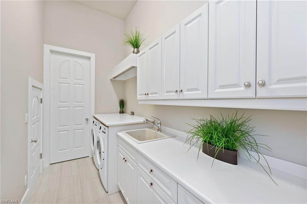 MARCO BEACH - Residential